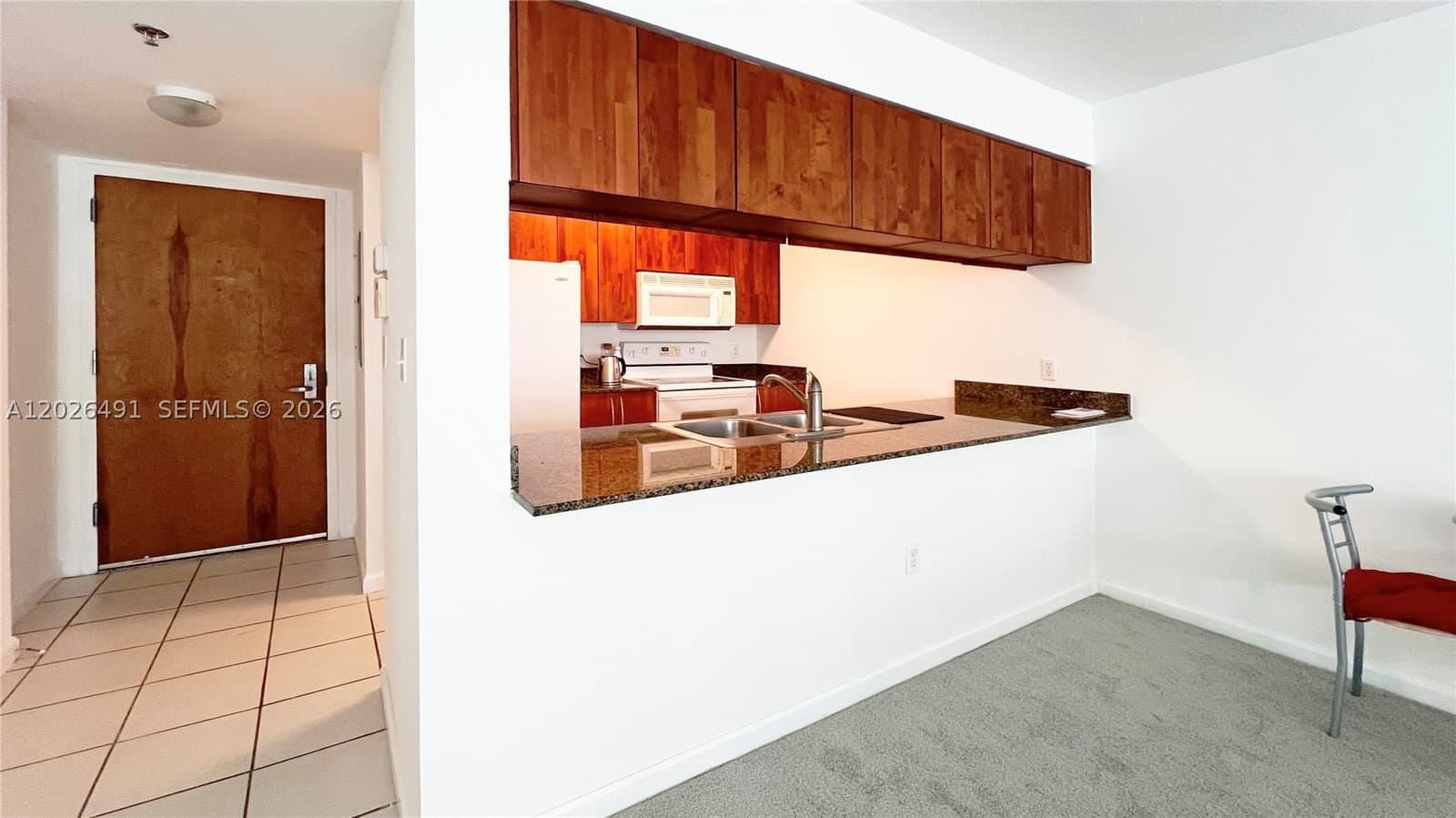1+1 Condo — 1200 Brickell Bay Dr #2814, Miami, FL 33131
