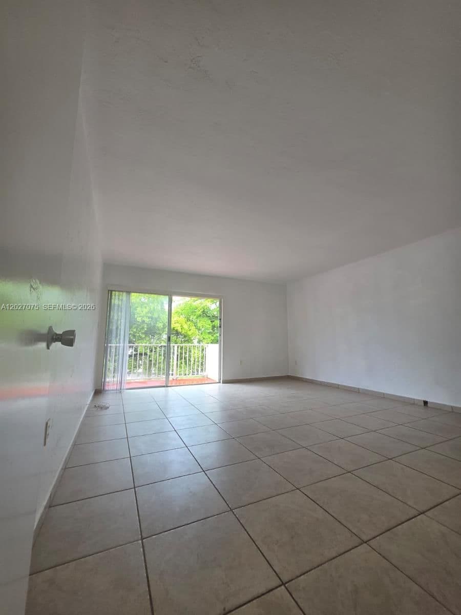 1+1 Daire — 1175 Normandy Dr #3B, Miami Beach, FL 33141