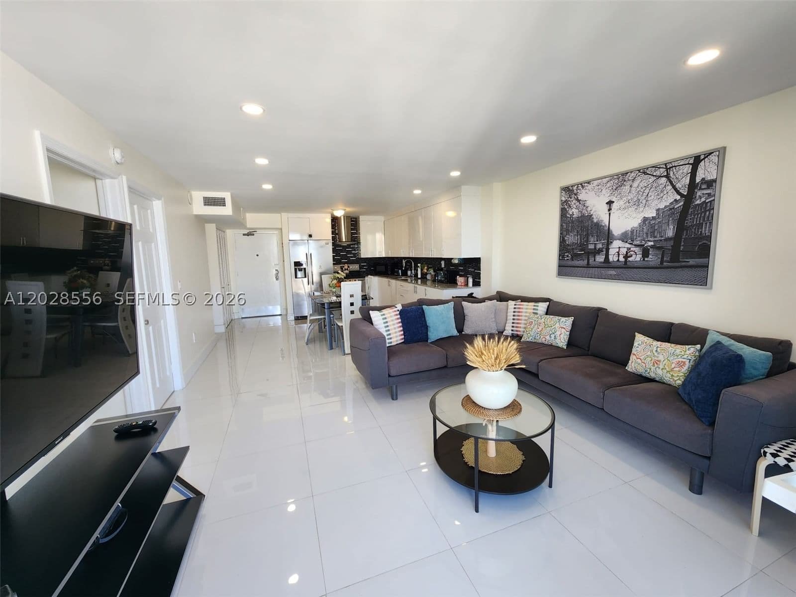 1+1 Condo — 345 Ocean Dr #602, Miami Beach, FL 33139