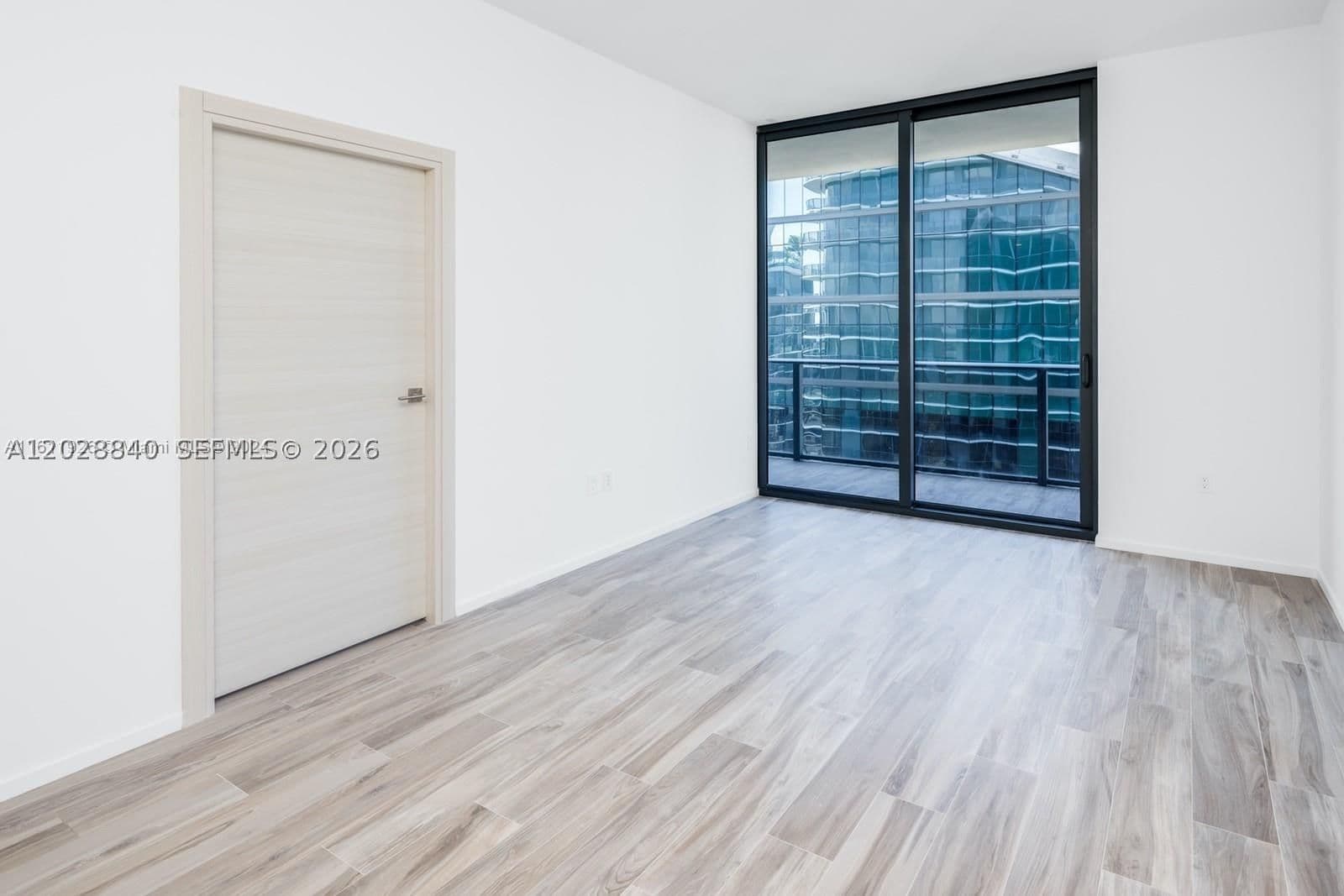 1-bedroom Condo — 801 Miami Ave #1808, Miami, FL 33130