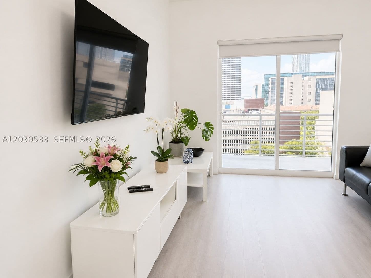 1-bedroom Condo — 234 3rd St #905, Miami, FL 33132