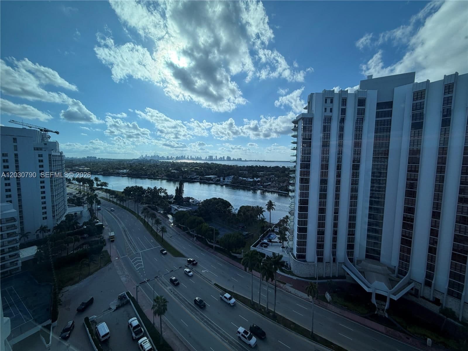 Condo — 5445 Collins Ave #1506, Miami Beach, FL 33140