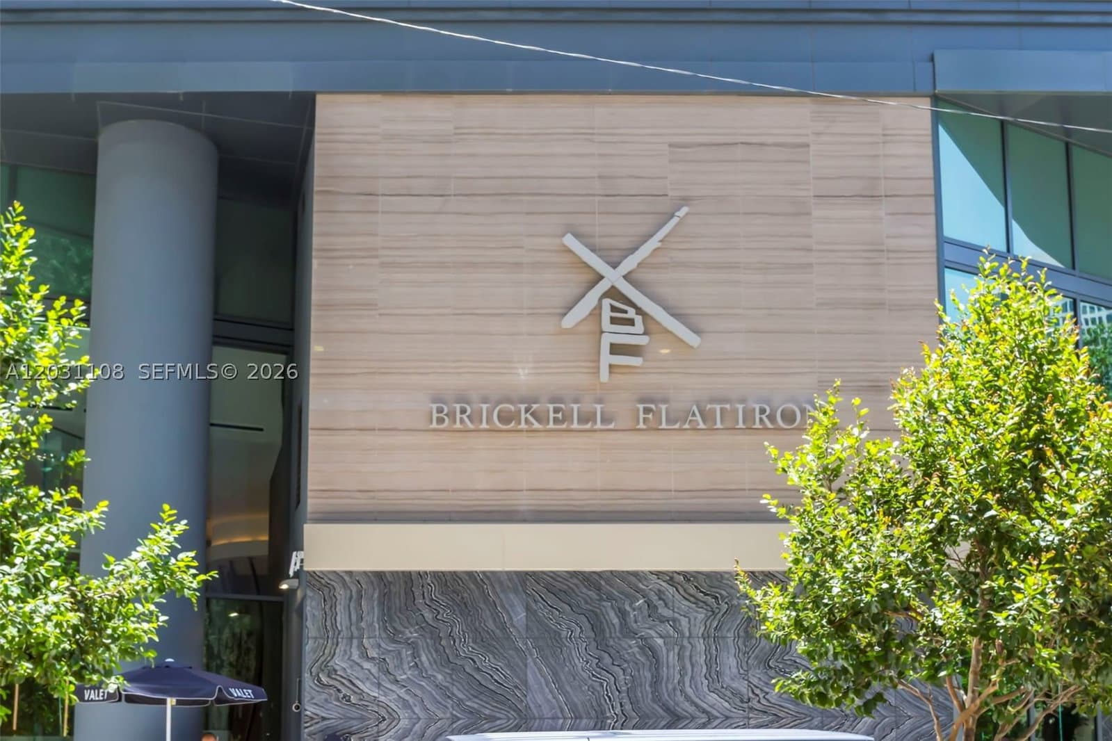 2+1 Condo — 1000 Brickell Plz #4609, Miami, FL 33131
