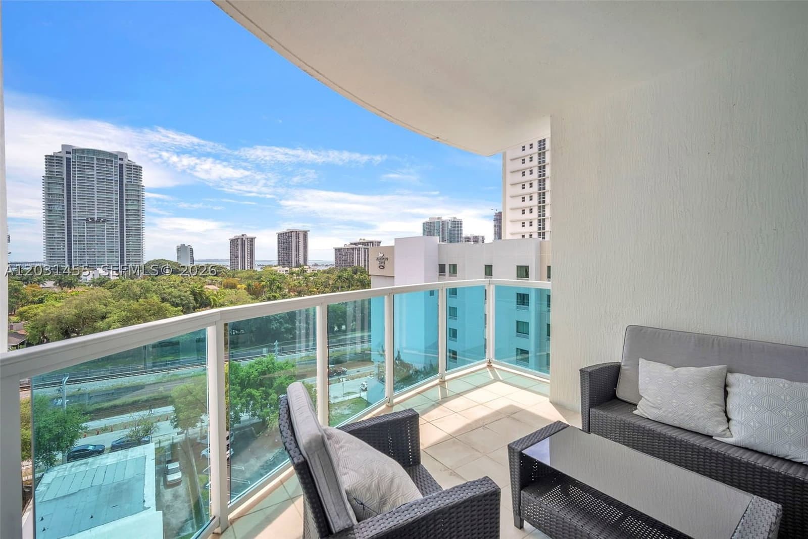 2+1 Condo — 1723 2nd Ave #1001, Miami, FL 33129
