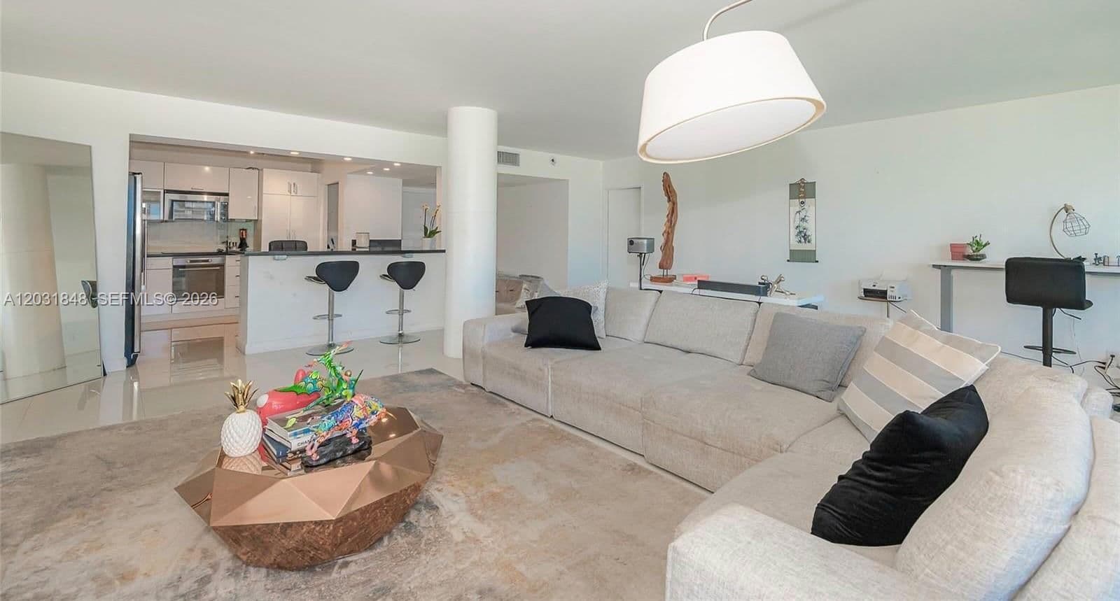 2+1 Condo — 900 Bay Dr #122, Miami Beach, FL 33141