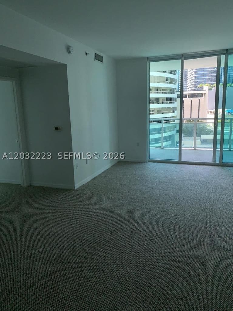 1-bedroom Condo — 950 Brickell Bay Dr #701, Miami, FL 33131