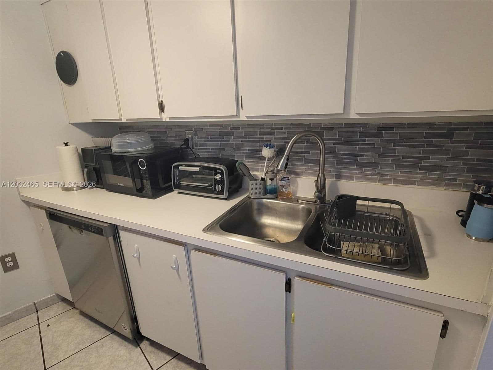2+1 Condo — 2600 Collins Ave #201, Miami Beach, FL 33140