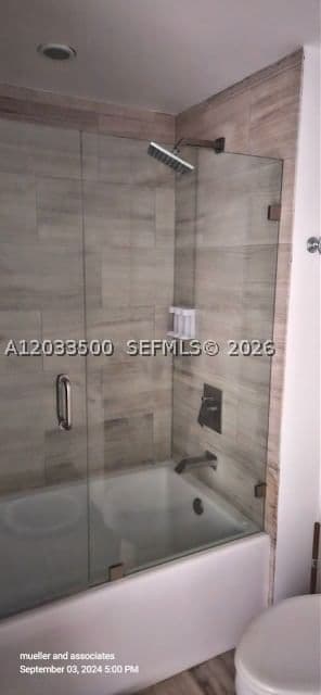 Condo — 1300 Brickell Bay Dr #2112, Miami, FL 33131