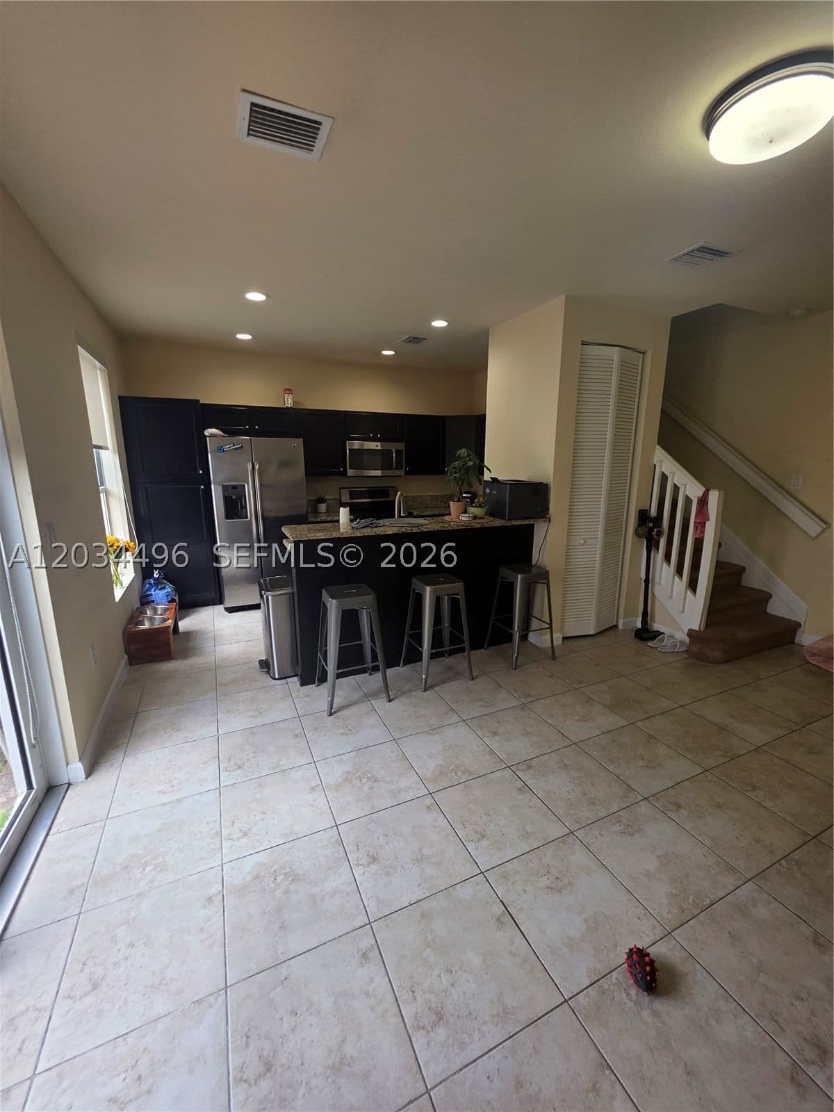 3-bedroom Townhouse — 9424 171st Pl, Miami, FL 33196