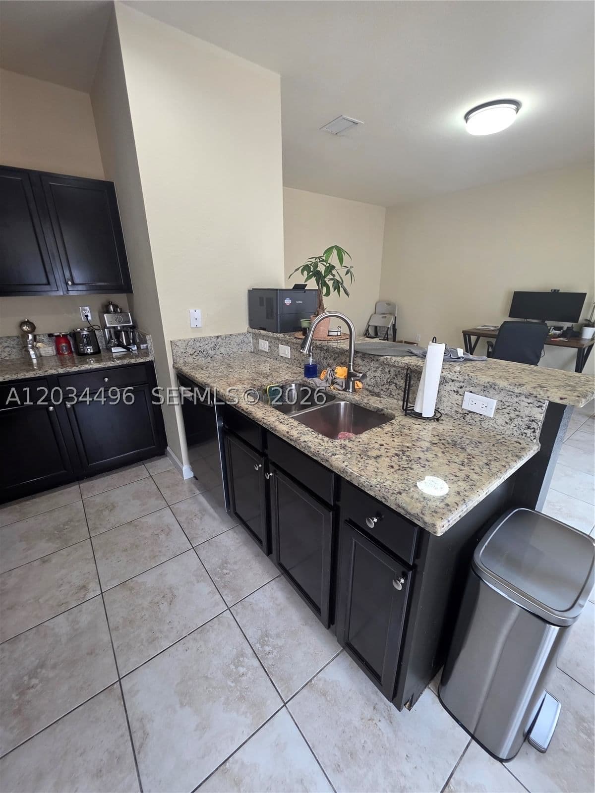 3-bedroom Townhouse — 9424 171st Pl, Miami, FL 33196