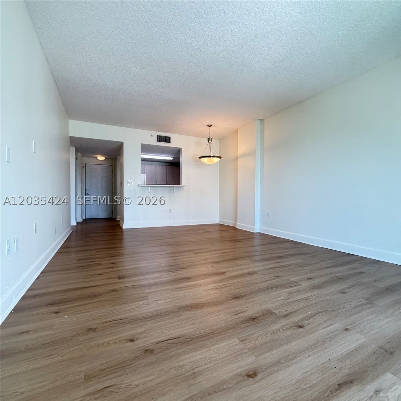 1+1 Condo — 50 Menores Ave #807, Coral Gables, FL 33134