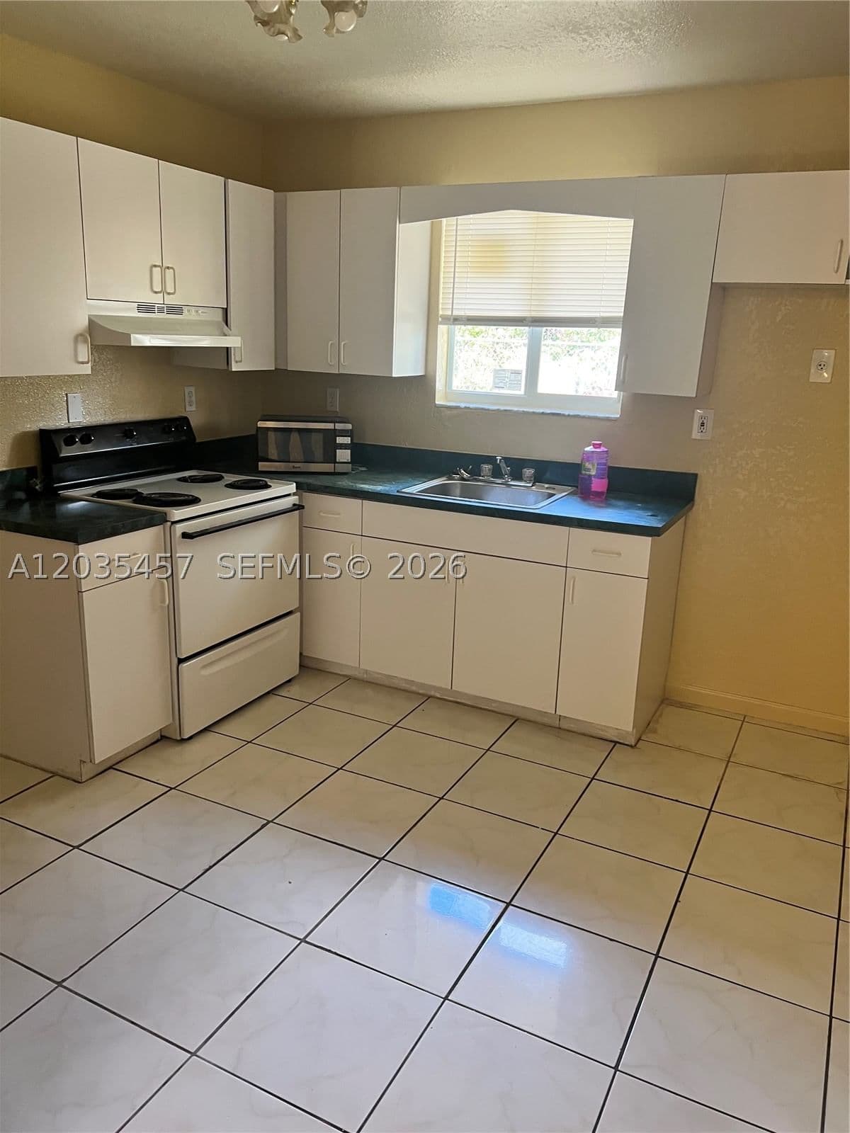 3-bedroom Duplex — 789 55th Ter #B, Miami, FL 33127