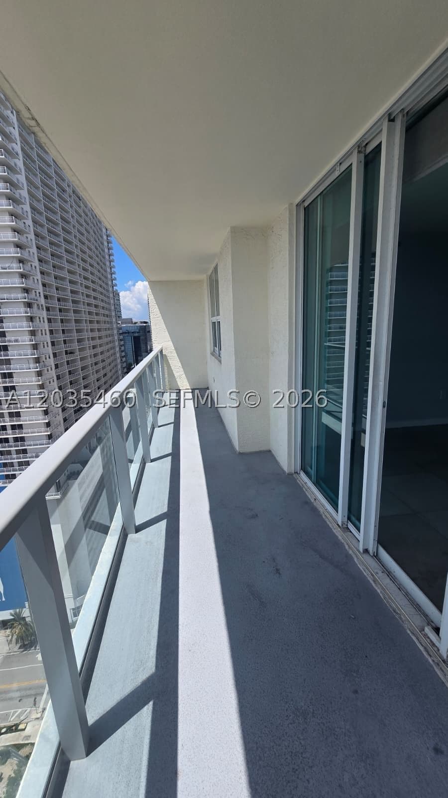 1+1 Condo — 1155 Brickell Bay Dr #2507, Miami, FL 33131