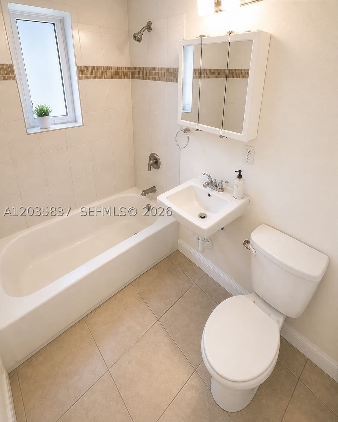 1+1 Daire — 1533 2nd Ave #6, Miami, FL 33136