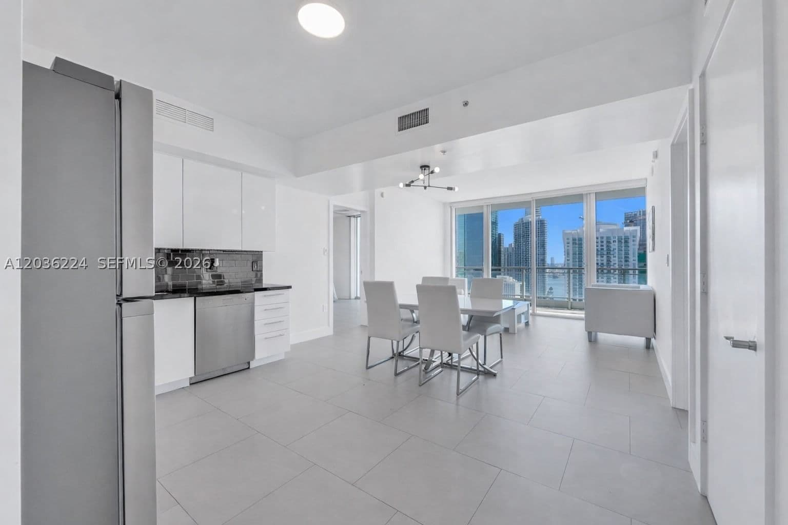 2+1 Condo — 92 3rd St #3611, Miami, FL 33130