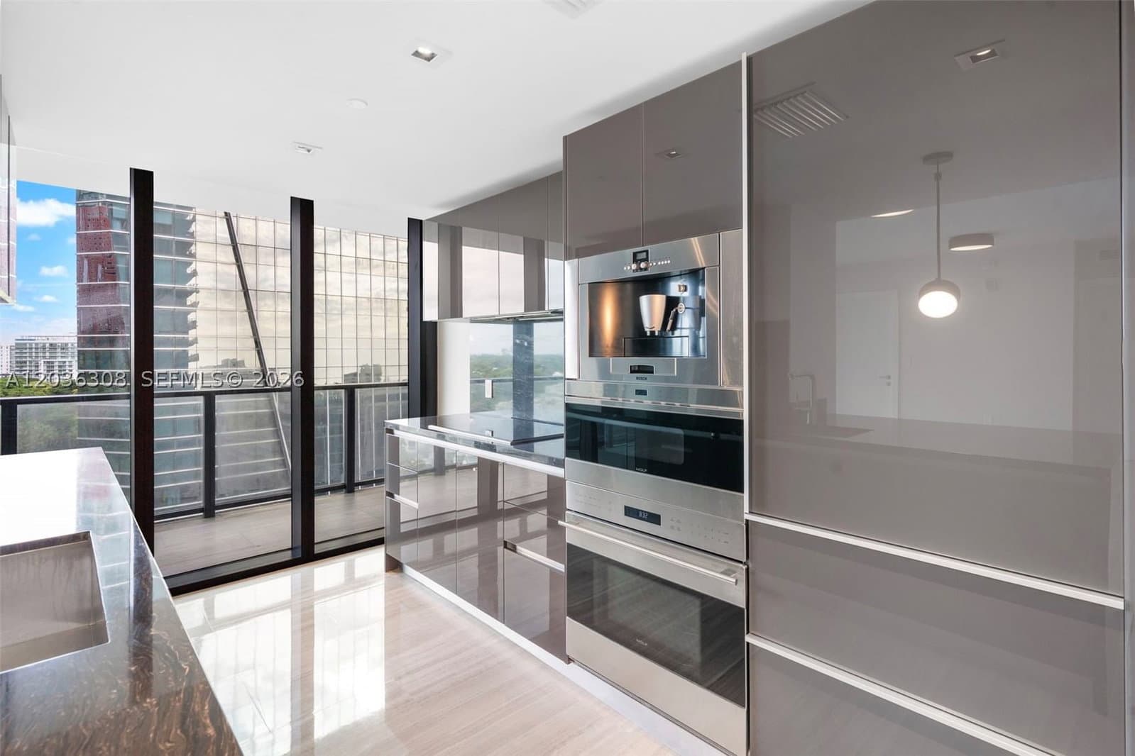2+1 Condo — 1451 Brickell Ave #1005, Miami, FL 33131