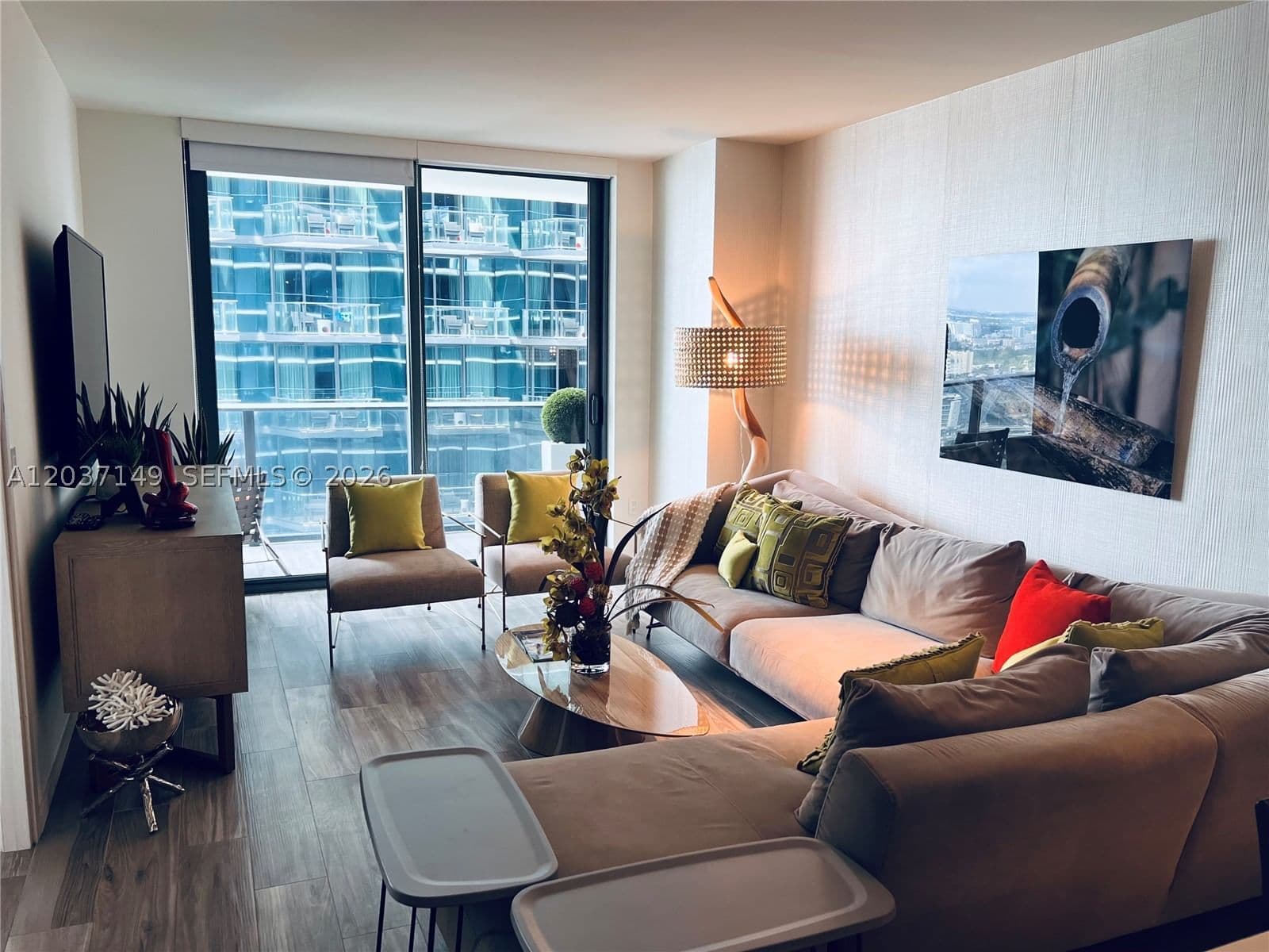 1+1 Condo — 801 Miami Ave #3608, Miami, FL 33130