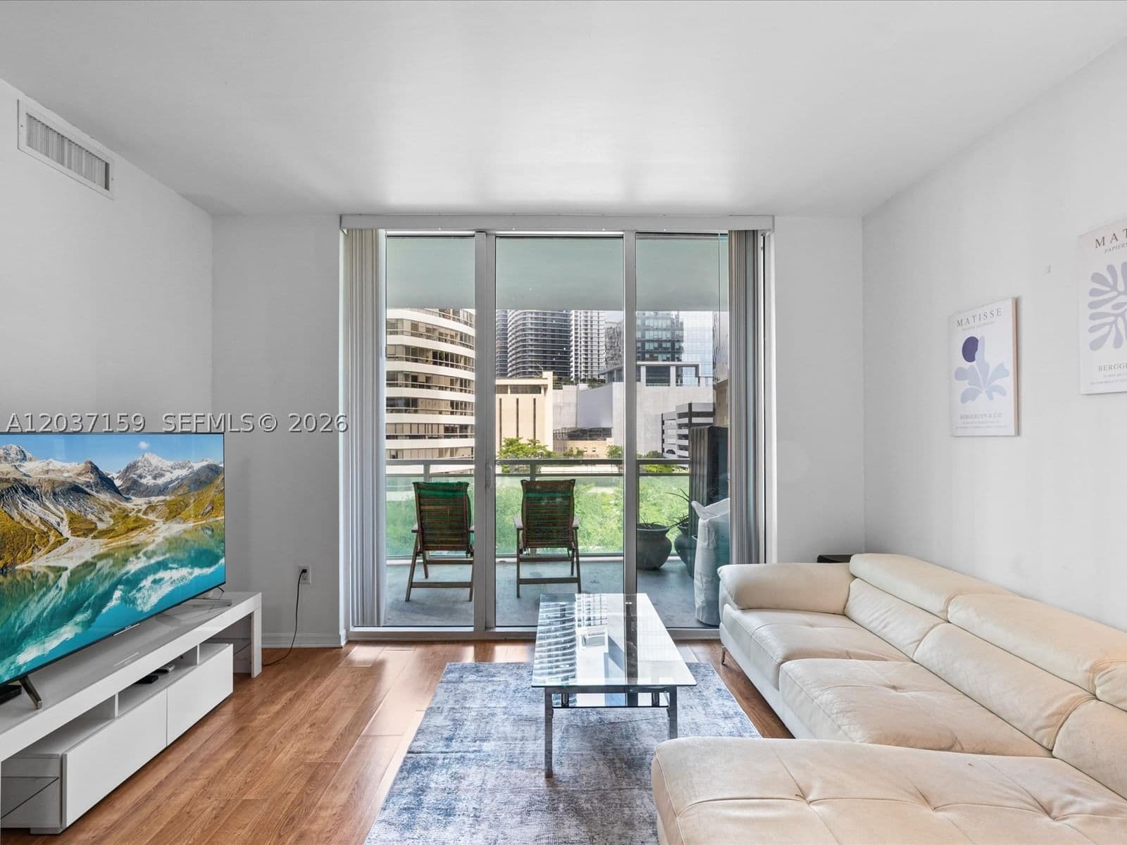 1+1 Condo — 950 Brickell Bay Dr #501, Miami, FL 33131