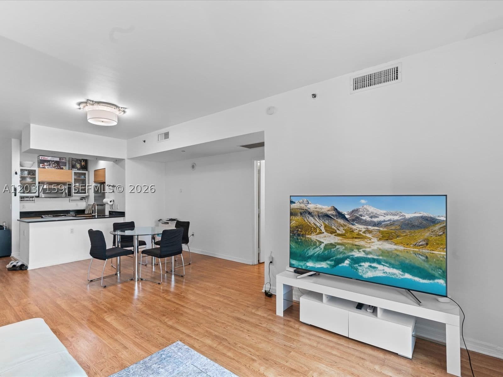 1+1 Condo — 950 Brickell Bay Dr #501, Miami, FL 33131