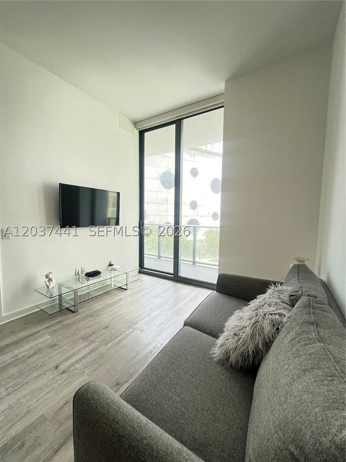 1-bedroom Condo — 501 31st St #202, Miami, FL 33137