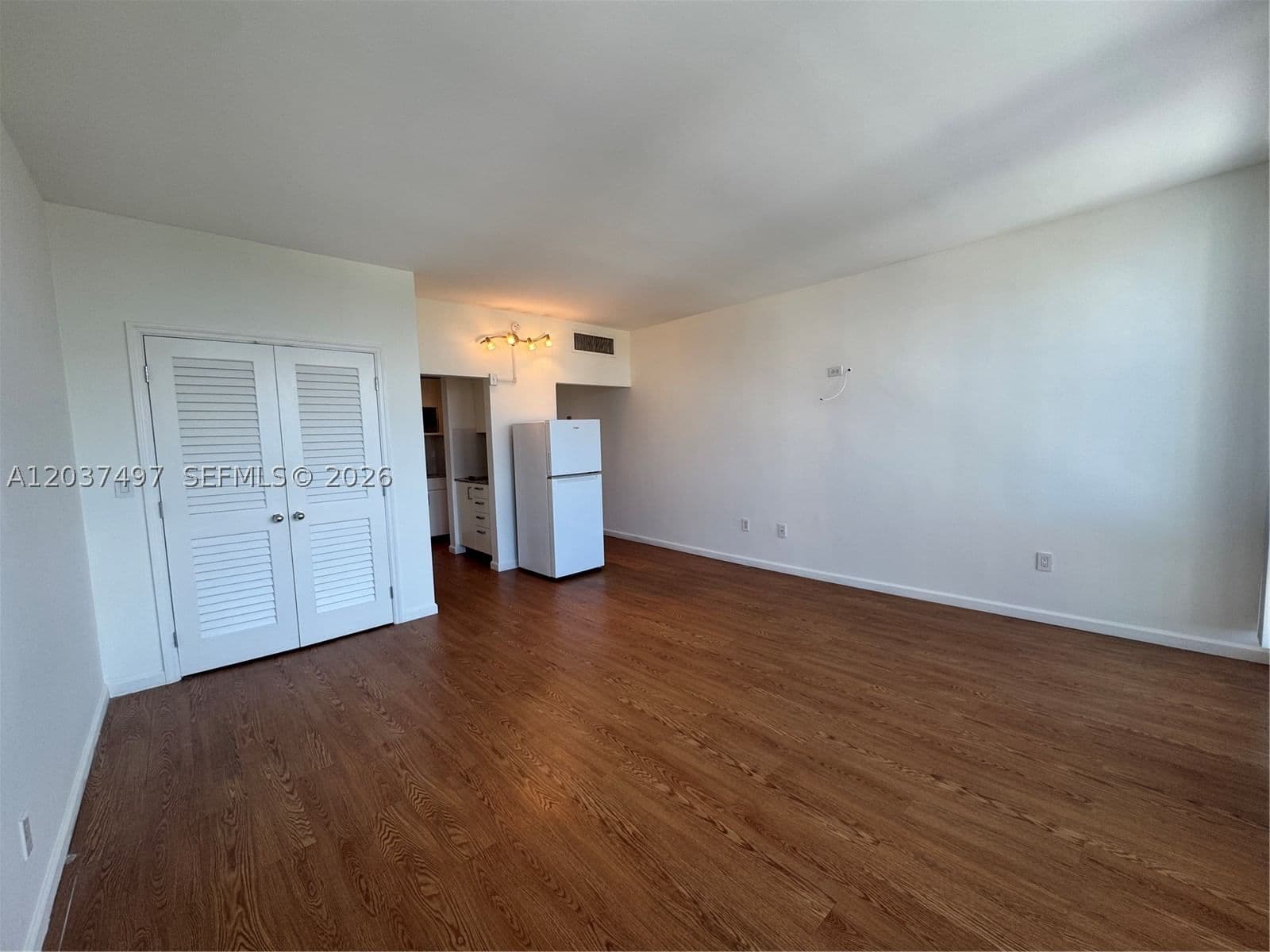 Condo — 700 Biltmore Way #916, Coral Gables, FL 33134