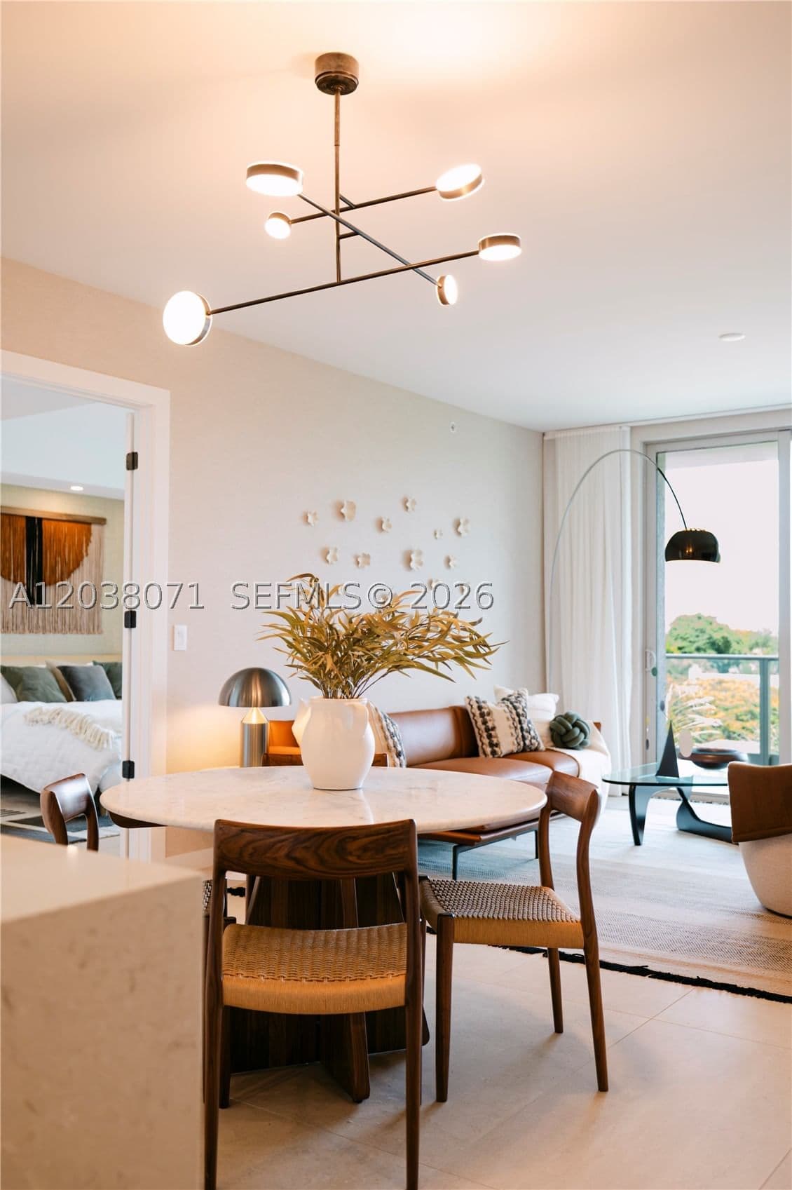 1-bedroom Condo — 2200 Brickell Ave #308, Miami, FL 33129