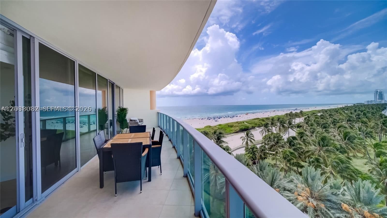 2+1 Condo — 1455 Ocean Dr #902, Miami Beach, FL 33139