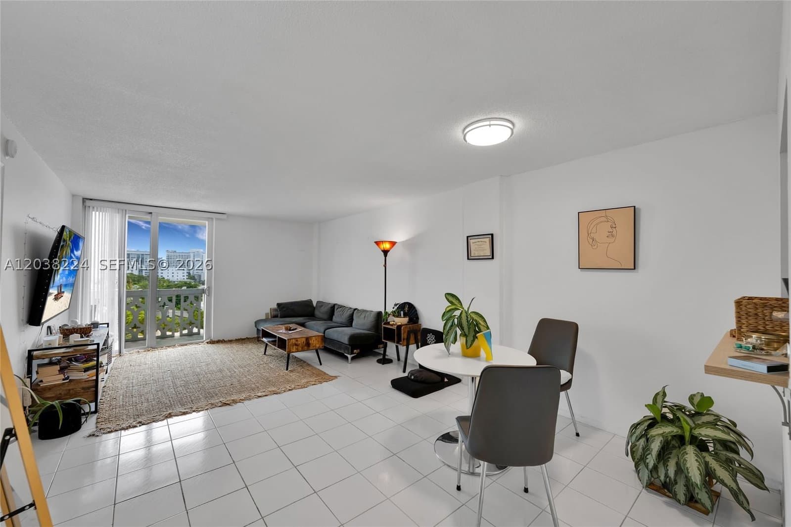 1+1 Condo — 1020 Meridian Ave #715, Miami Beach, FL 33139