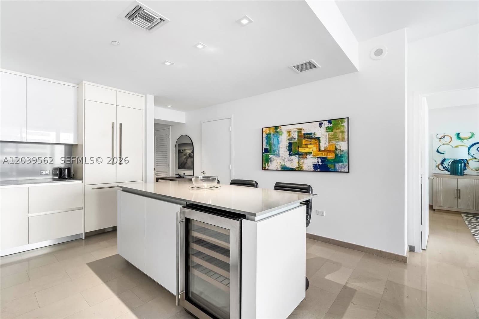 1+1 Condo — 88 7th St #1006, Miami, FL 33130