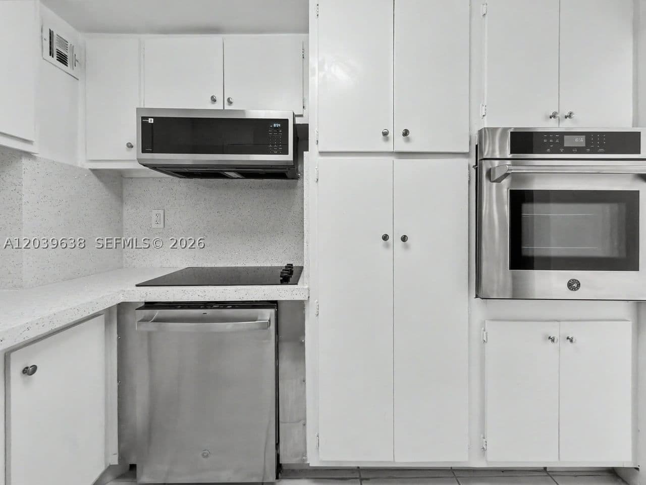 1-bedroom Condo — 3301 5th Ave #307, Miami, FL 33137