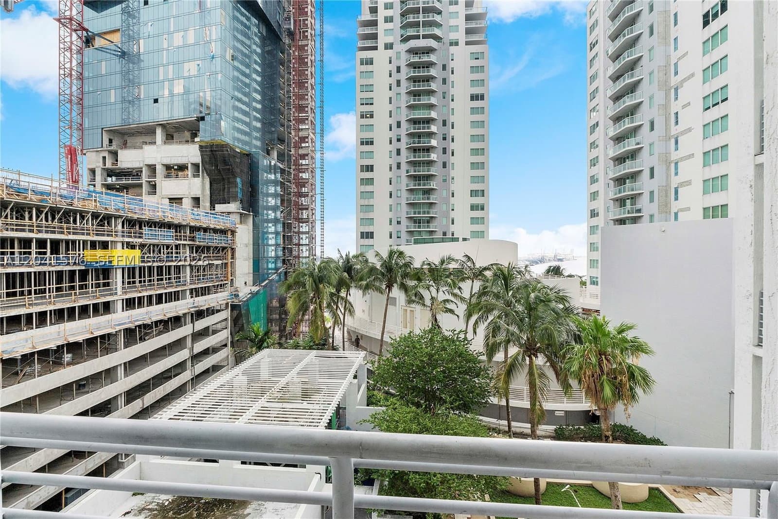1+1 Condo — 234 3rd St #1404, Miami, FL 33132