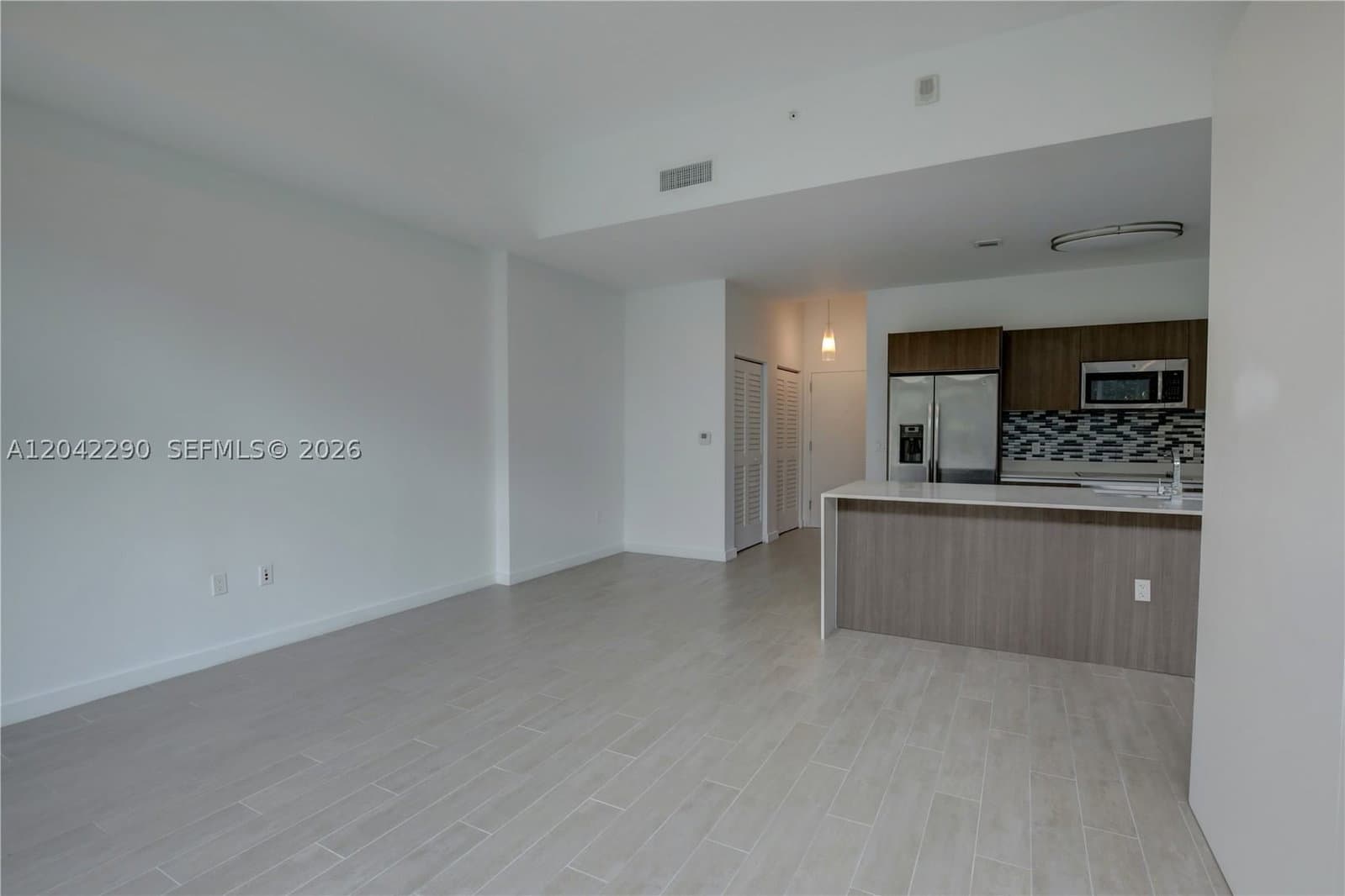 2+1 Condo — 1600 1st Ave #TH-09, Miami, FL 33129