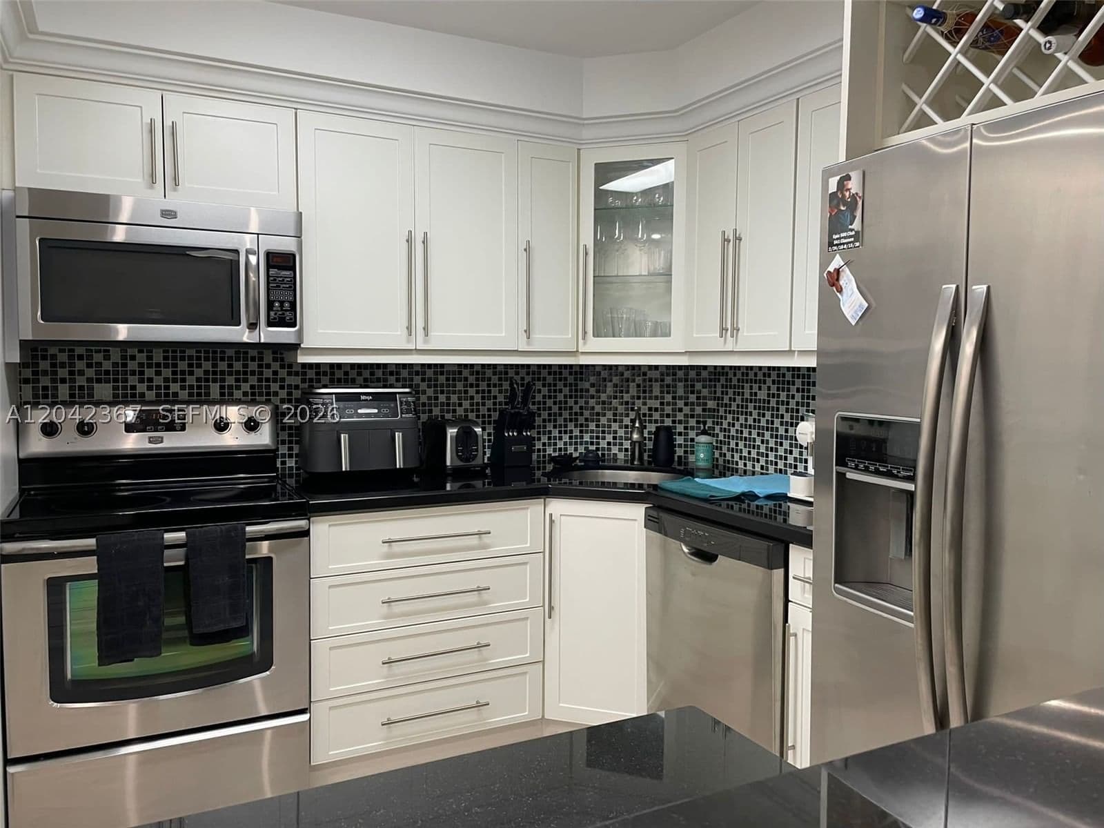1+1 Condo — 2333 Brickell Ave #314, Miami, FL 33129