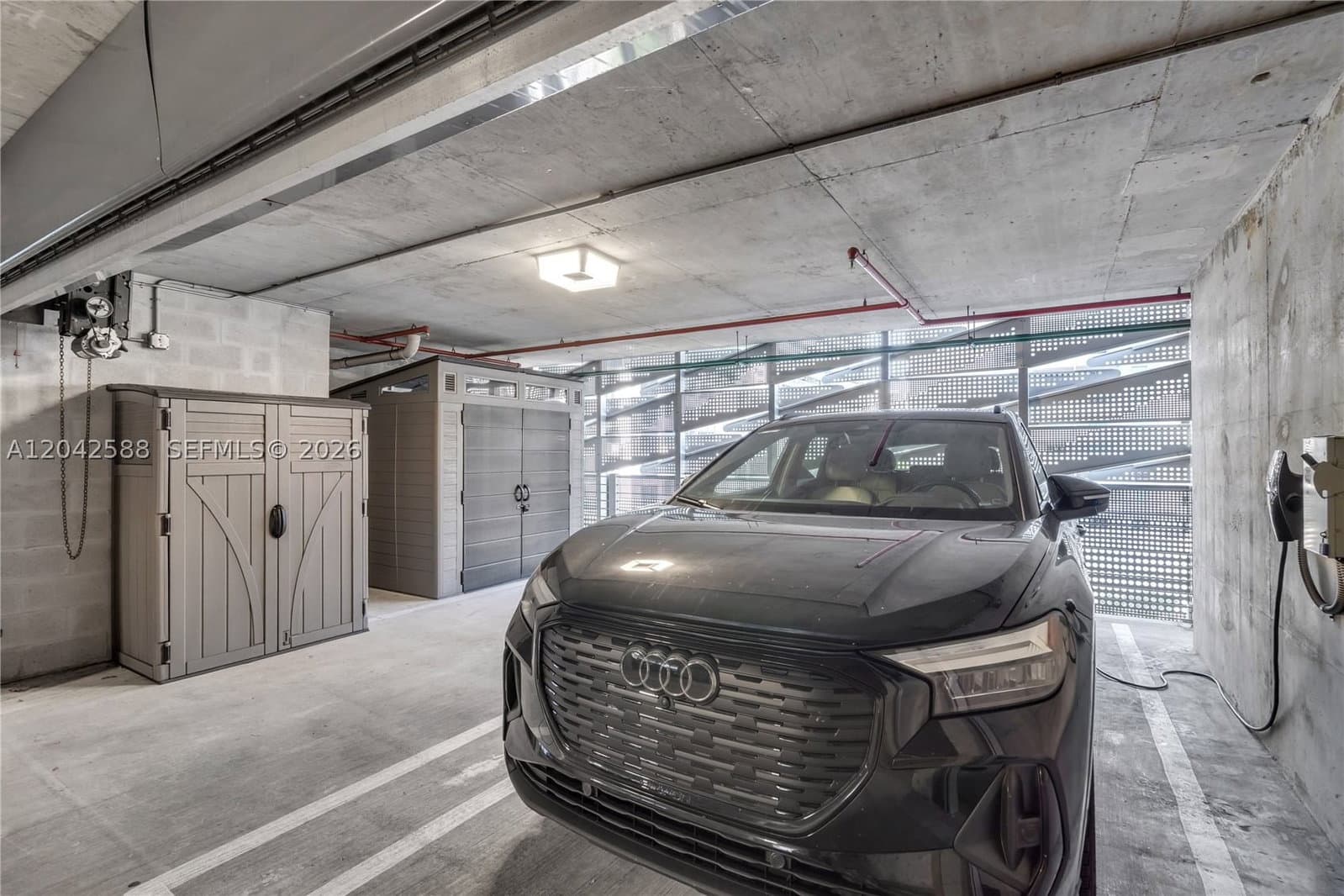 3-bedroom Condo — 1000 Brickell Plz #2402, Miami, FL 33131