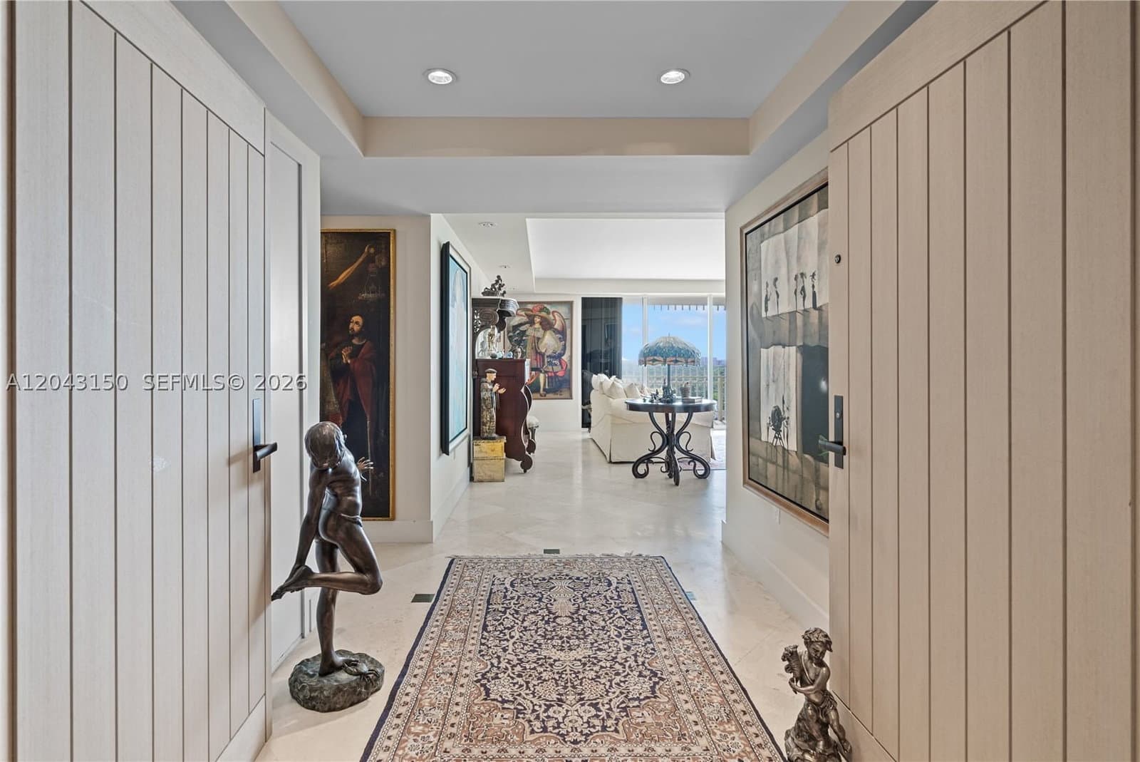 3-bedroom Condo — 3 Grove Isle Dr #C1610, Miami, FL 33133