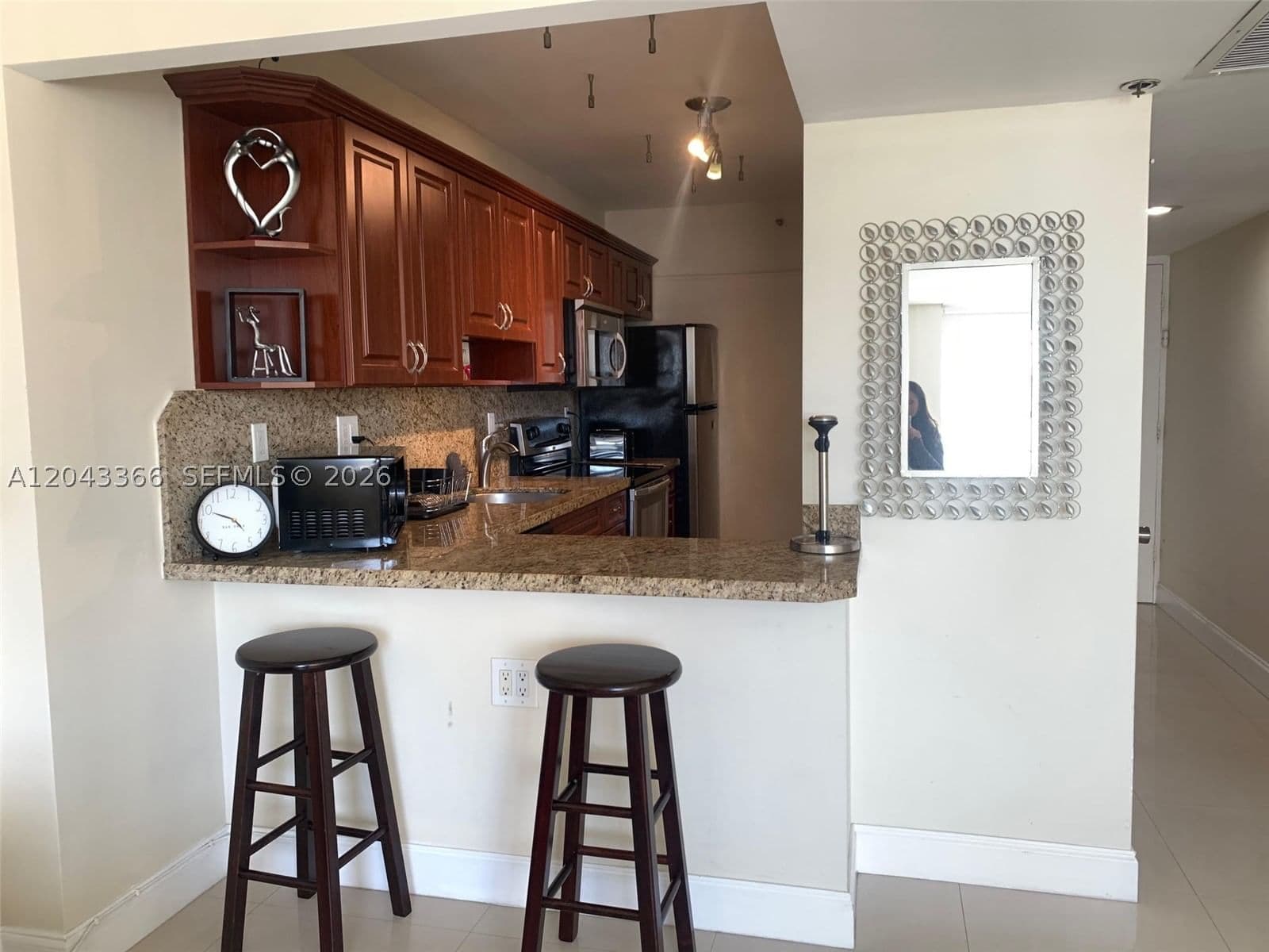 Condo — 100 Lincoln Rd #316, Miami Beach, FL 33139