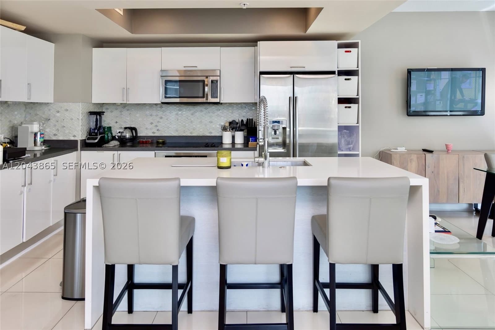 2-bedroom Condo — 480 30th St #1507, Miami, FL 33137