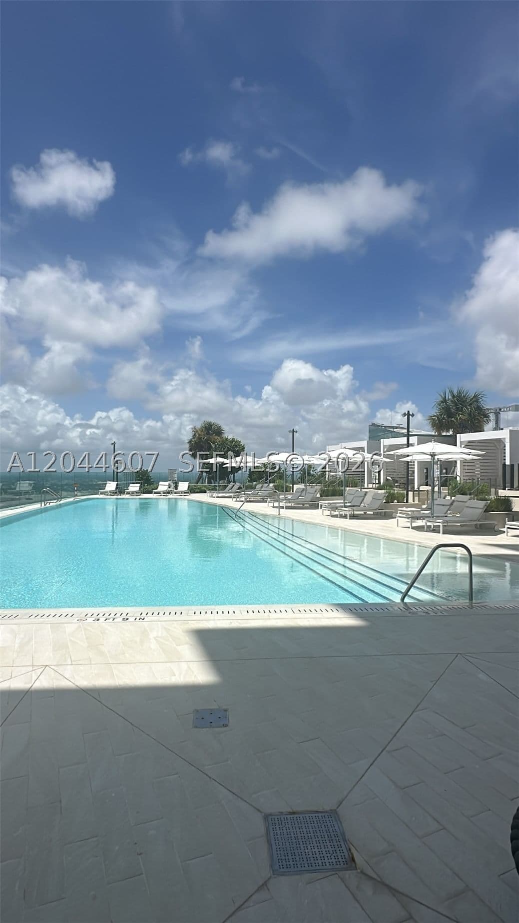 2+1 Condo — 300 Biscayne Blvd Way #1909, Miami, FL 33131