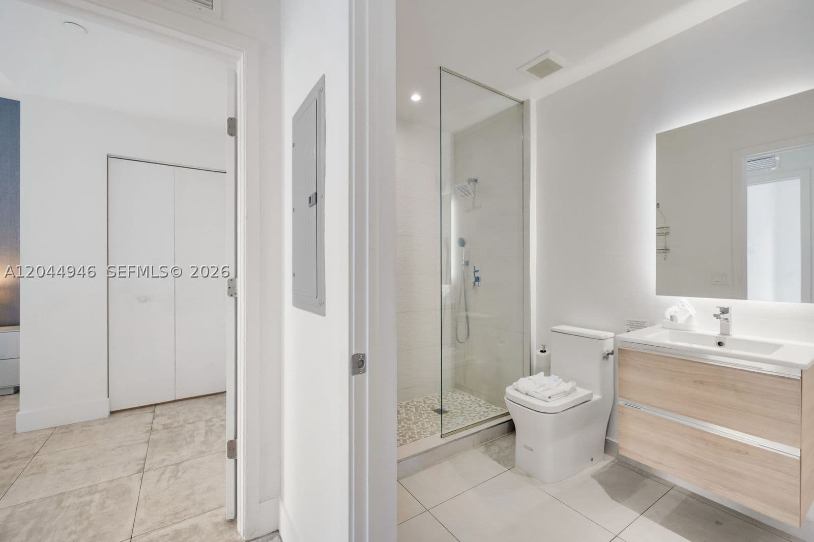 2+1 Condo — 239 9th St #1801, Miami, FL 33130