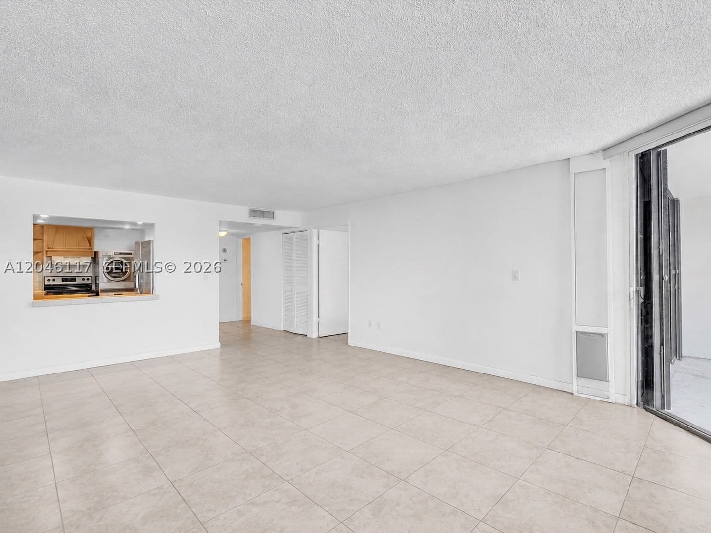 1+1 Condo — 1901 Brickell Ave #B1203, Miami, FL 33129