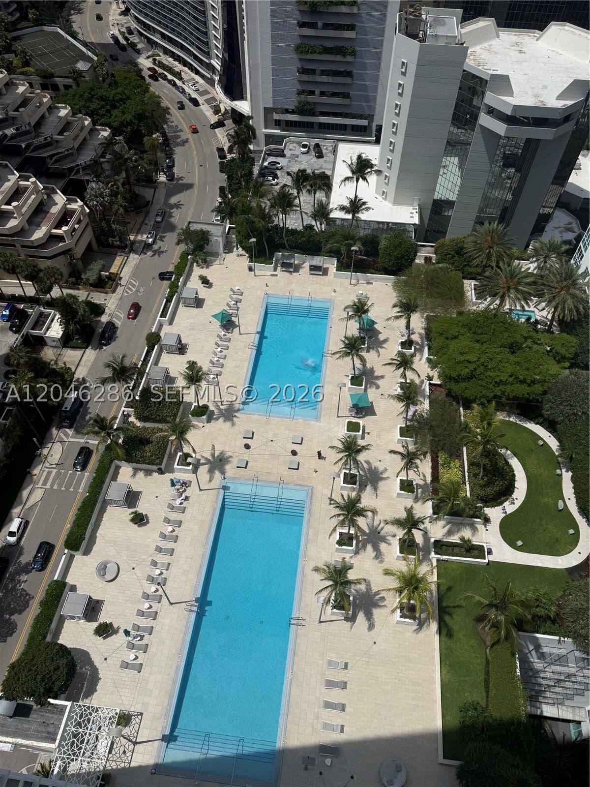 2+1 Condo — 950 Brickell Bay Dr #2907, Miami, FL 33131