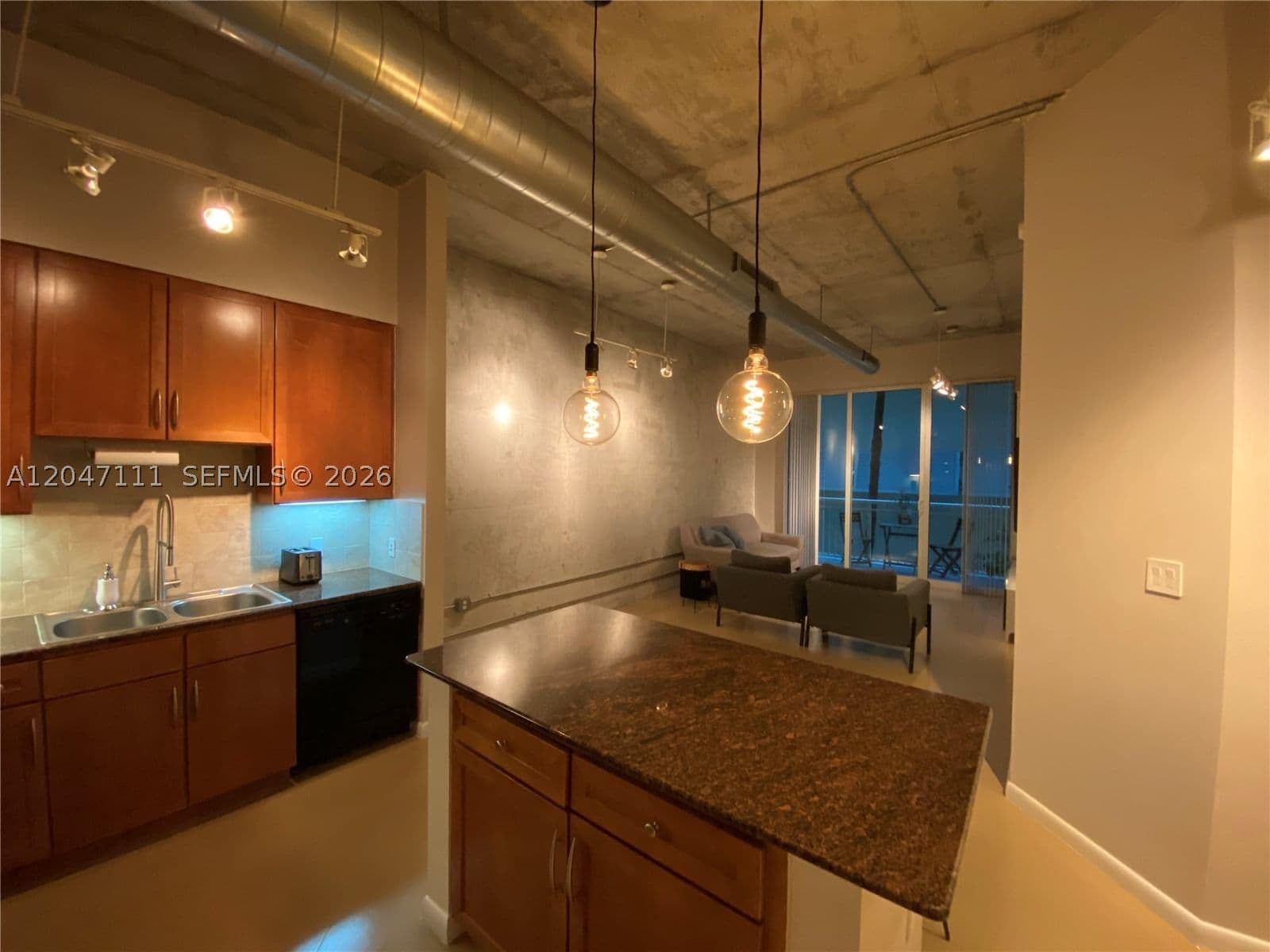1+1 Condo — 2001 Biscayne Blvd #3203, Miami, FL 33137