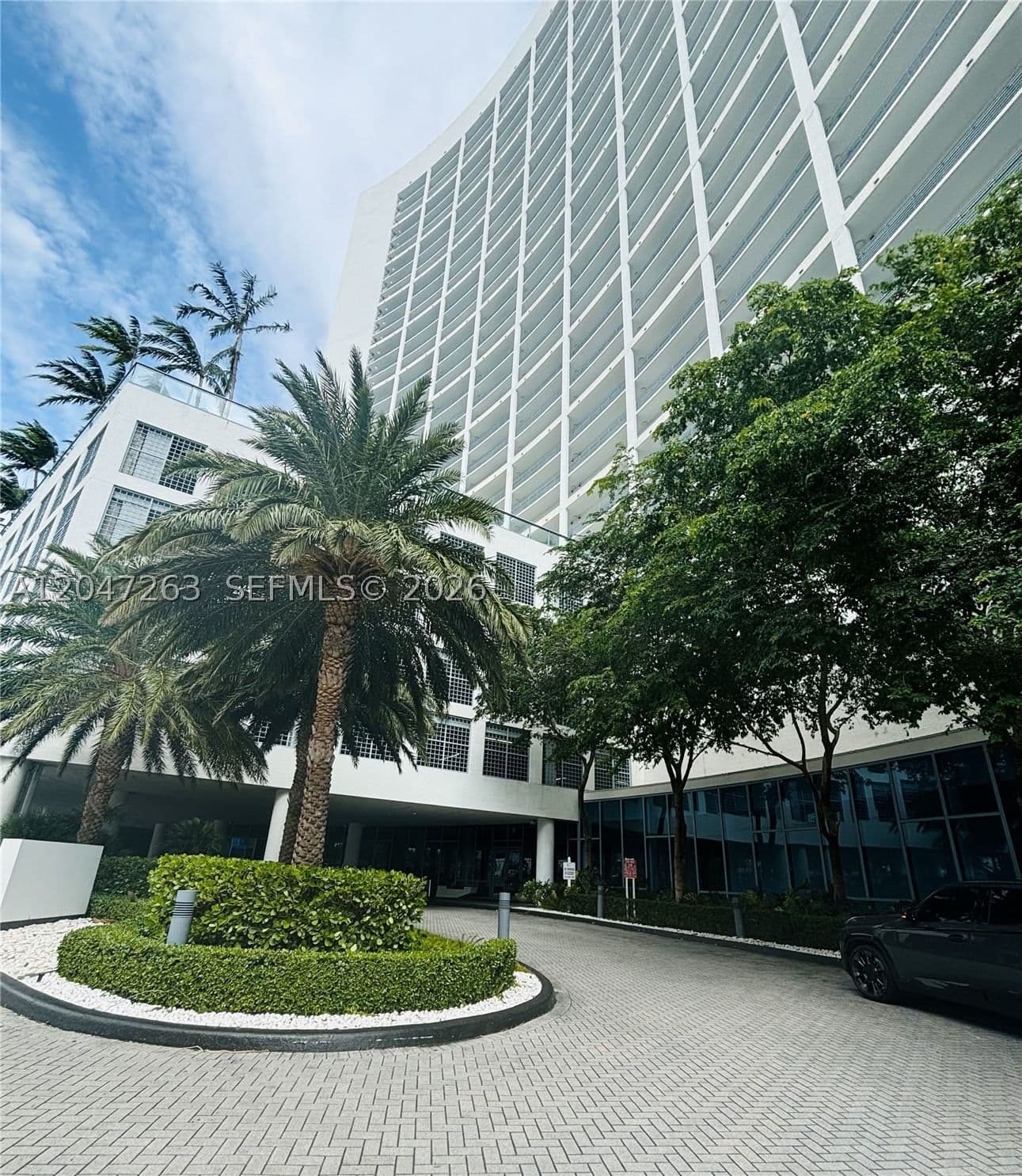 2-bedroom Condo — 601 36th St #2203, Miami, FL 33137