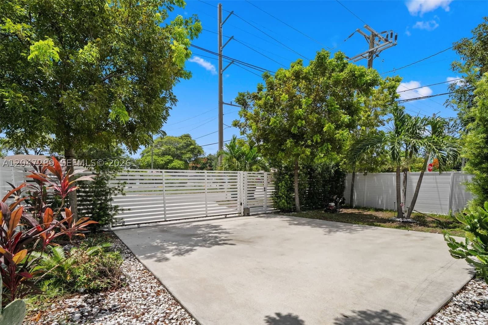 3-bedroom Single-Family Home — 5629 31st Ave, Miami, FL 33142