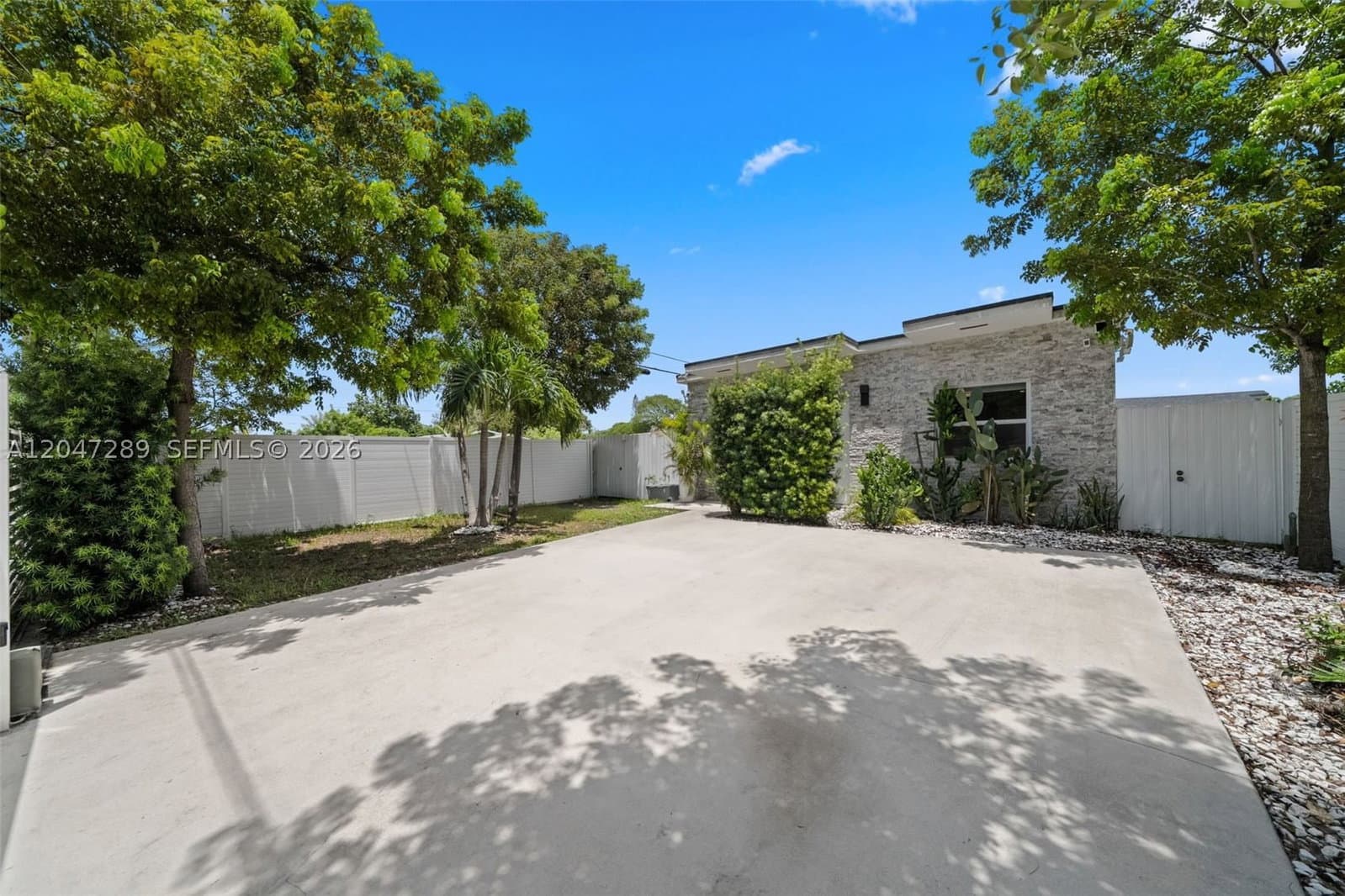 3-bedroom Single-Family Home — 5629 31st Ave, Miami, FL 33142