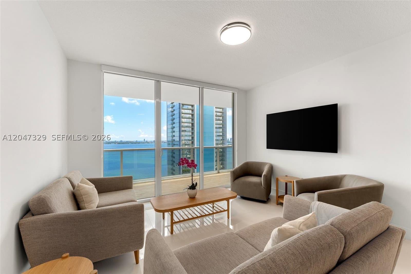 3+1 Condo — 600 27th St #2904, Miami, FL 33137