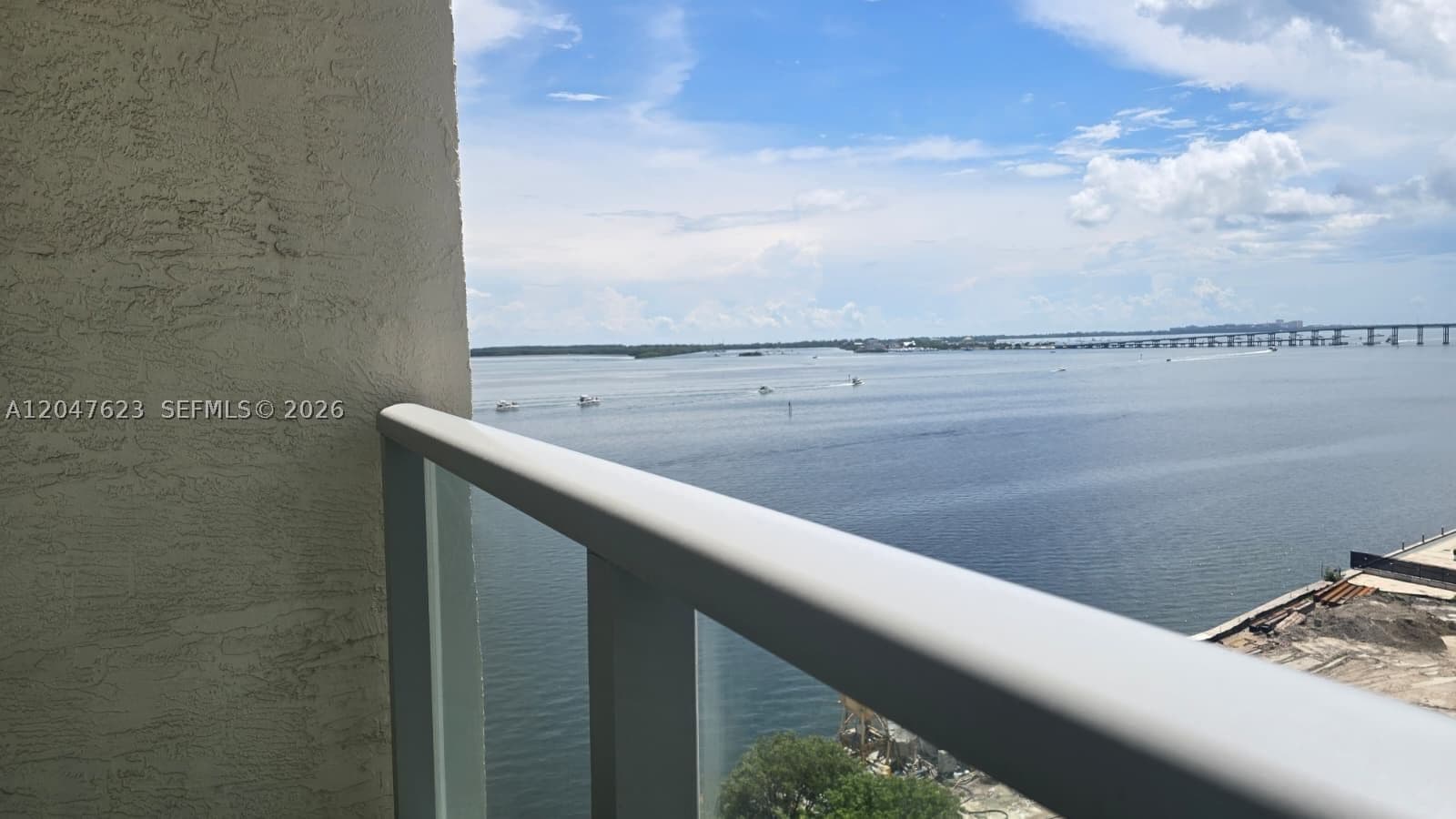1+1 Condo — 1155 Brickell Bay Dr #1005, Miami, FL 33131