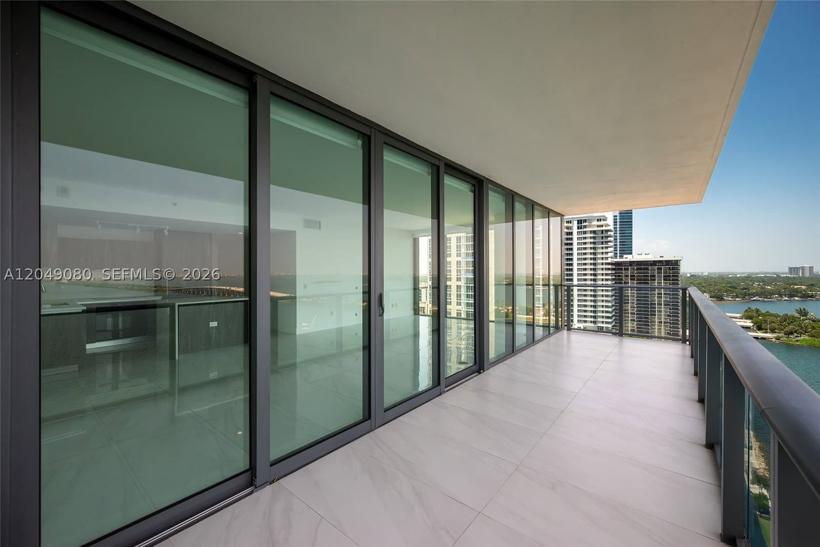 3-bedroom Condo — 3131 7th Ave #1806, Miami, FL 33137