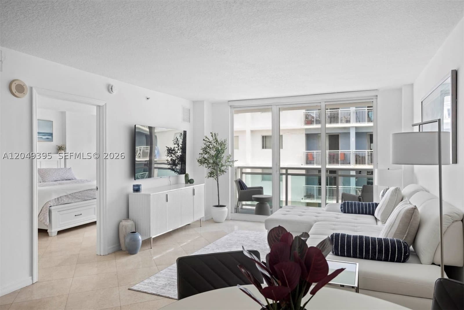 1+1 Condo — 6917 Collins Ave #1512, Miami Beach, FL 33141