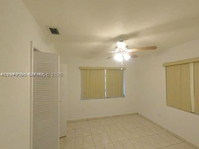 3+1 Müstakil ev — 3062 60th St, Miami, FL 33142